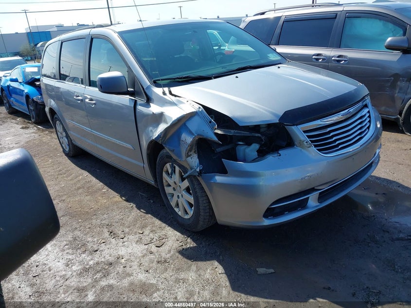 2013 Chrysler Town & Country Touring