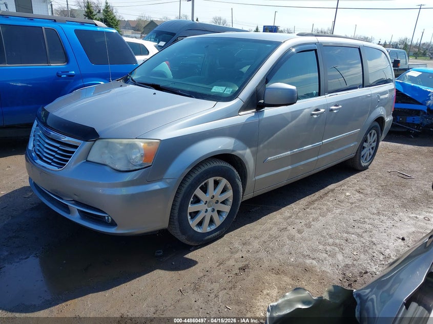 2013 Chrysler Town & Country Touring