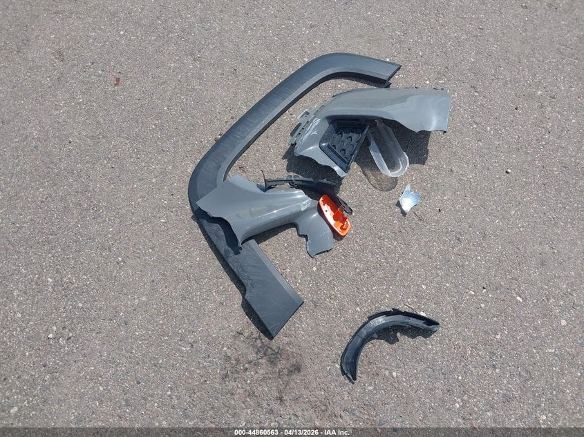 2020 Jeep Renegade Altitude 4X4 VIN: ZACNJBBB0LPL07662 Lot: 44860563