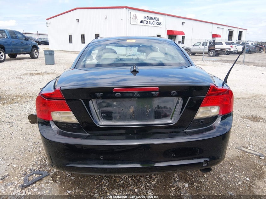 2011 Volvo C70 T5 VIN: YV1672MC0BJ113752 Lot: 44860569