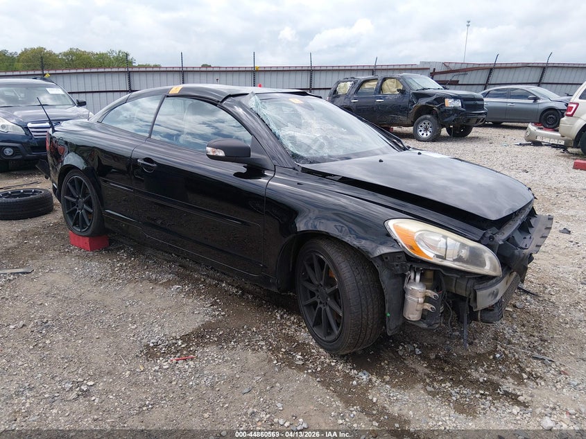 2011 Volvo C70 T5