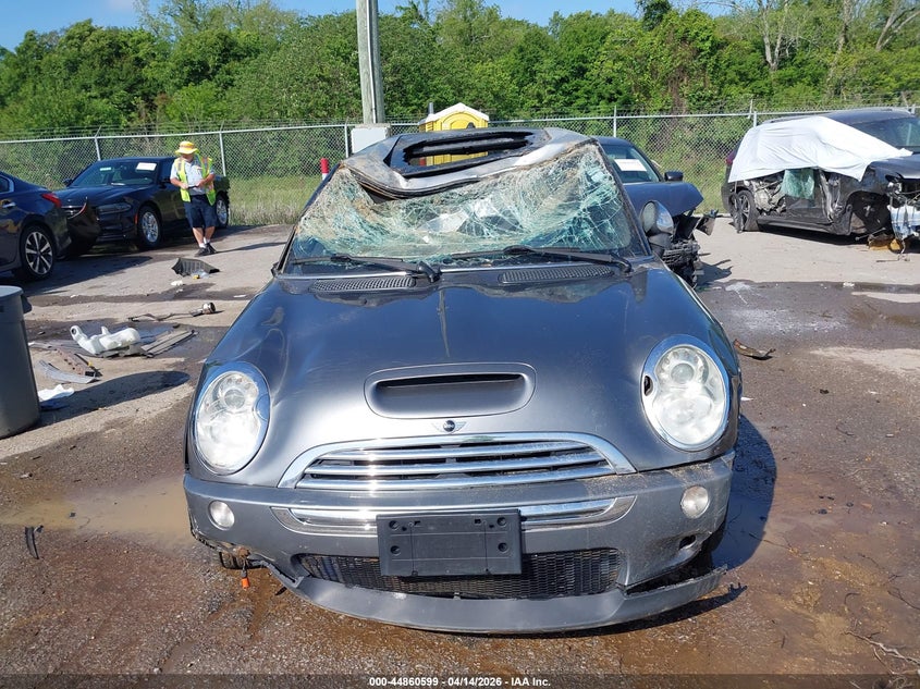 2006 Mini Cooper S VIN: WMWRE335X6TL20089 Lot: 44860599