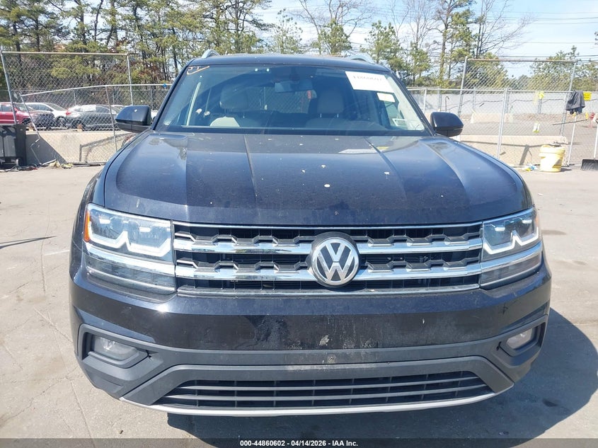 2019 Volkswagen Atlas 3.6L V6 Se VIN: 1V2LR2CA1KC517357 Lot: 44860602