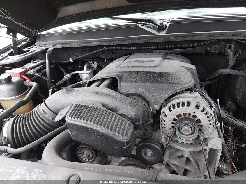 2011 Chevrolet Tahoe Ltz VIN: 1GNSKCE00BR389001 Lot: 44860650