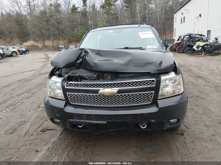 2011 Chevrolet Tahoe Ltz VIN: 1GNSKCE00BR389001 Lot: 44860650
