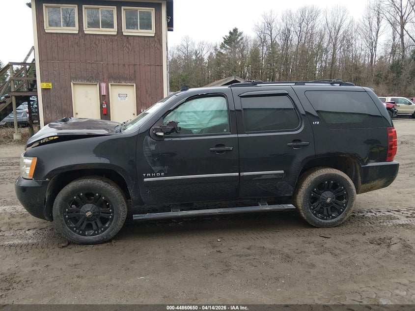 2011 Chevrolet Tahoe Ltz VIN: 1GNSKCE00BR389001 Lot: 44860650