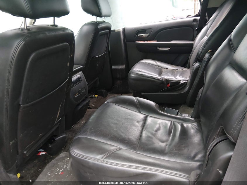 2011 Chevrolet Tahoe Ltz VIN: 1GNSKCE00BR389001 Lot: 44860650