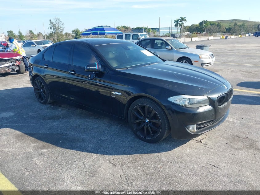 Vin: wbafu7c55bc878553, lot: 45358003, bmw 535i xdrive 2011 img_1