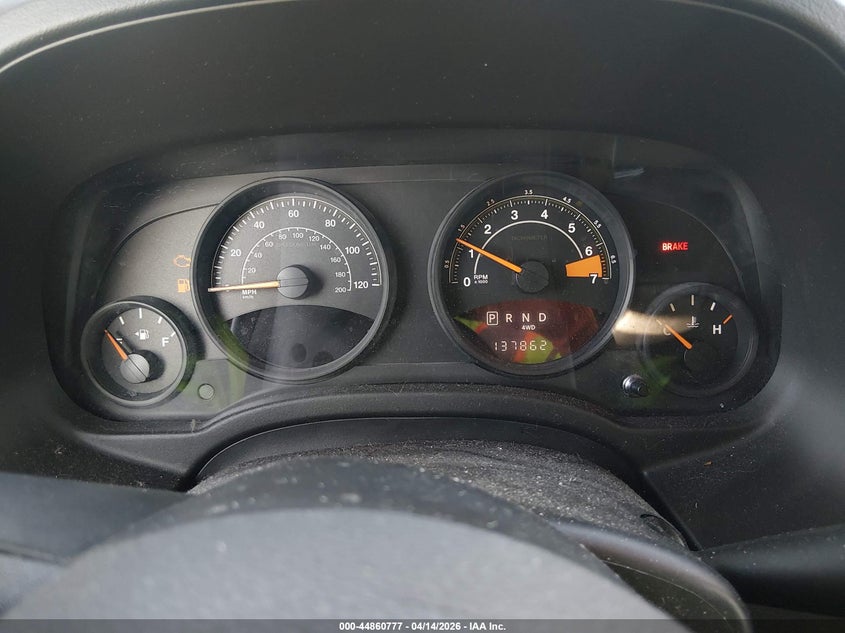 1C4NJDBB8GD712977 2016 Jeep Compass 2.4 Sport grey