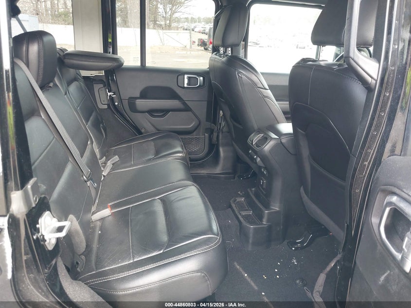 2021 Jeep Wrangler Unlimited Sahara 4X4 VIN: 1C4HJXEG8MW603800 Lot: 44860803