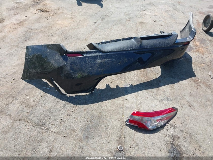 2018 Toyota Camry Se VIN: 4T1B11HK0JU605658 Lot: 44860819