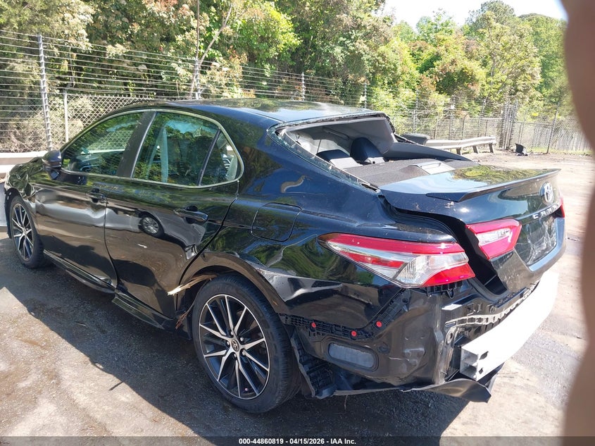 2018 Toyota Camry Se VIN: 4T1B11HK0JU605658 Lot: 44860819