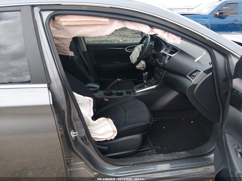 2016 NISSAN SENTRA auction photo 5