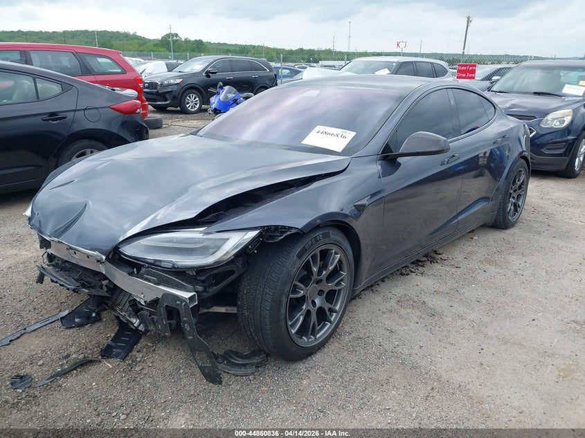 2021 Tesla Model s Plaid Tri Motor All-Wheel Drive grey Lot 111044860836 Vin 5YJSA1E6XMF450867