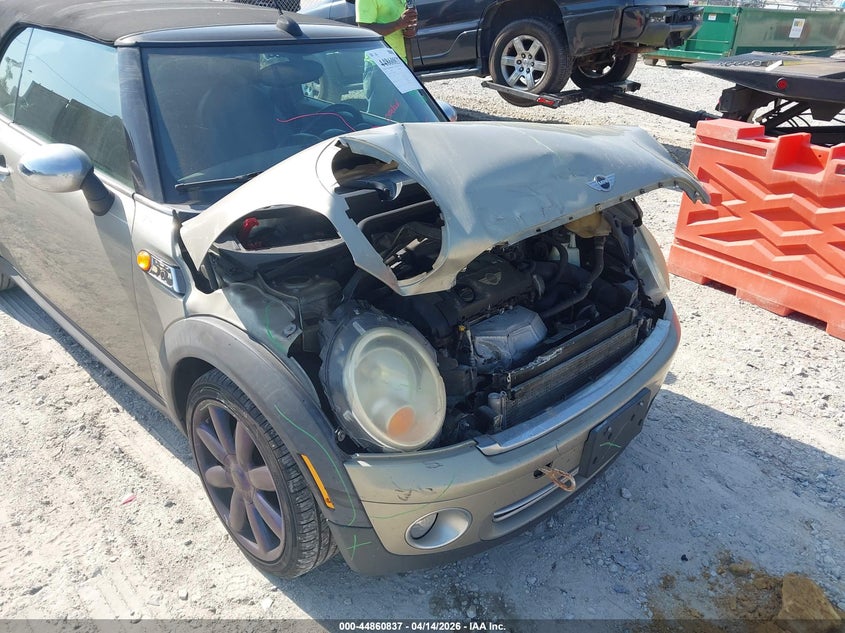 2010 Mini Cooper VIN: WMWMR3C55ATU98113 Lot: 44860837