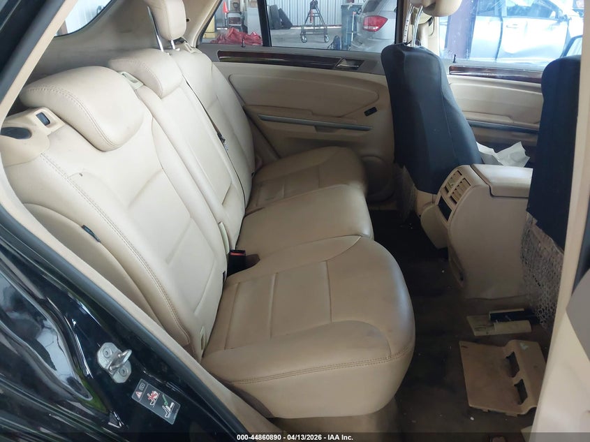 2011 Mercedes-Benz Ml 350 4Matic VIN: 4JGBB8GB1BA745390 Lot: 44860890