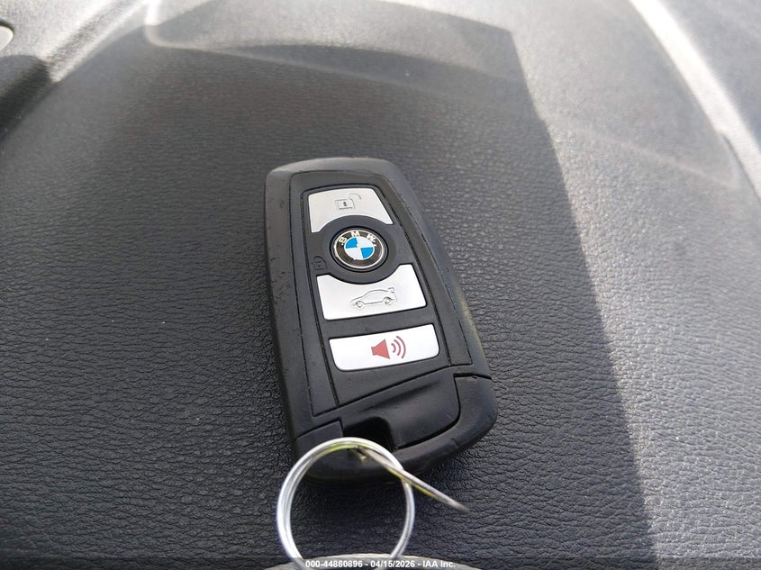 2017 BMW X3 Sdrive28I VIN: 5UXWZ7C33H0V88999 Lot: 44860896