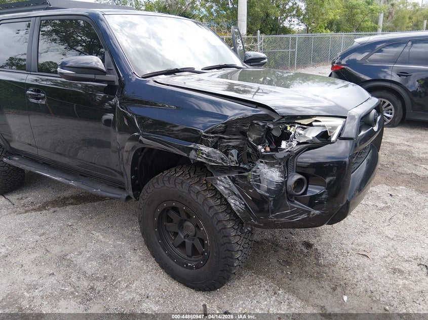 2016 TOYOTA 4RUNNER SPORT UTILITY VEHICLE 4.0L V-6 DOHC, VVT, 270HP