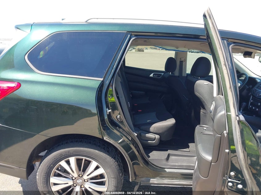 2019 Nissan Pathfinder Sv VIN: 5N1DR2MM5KC586871 Lot: 44860959