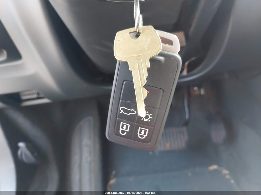 2017 Volvo V60 Cross Country T5 Platinum VIN: YV440MWM9H1036453 Lot: 44860982