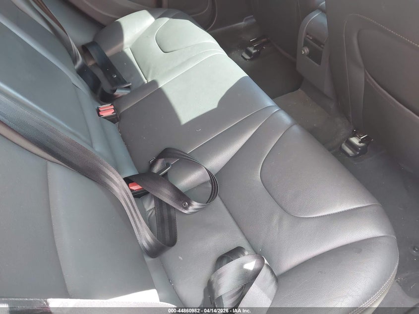 2017 Volvo V60 Cross Country T5 Platinum VIN: YV440MWM9H1036453 Lot: 44860982