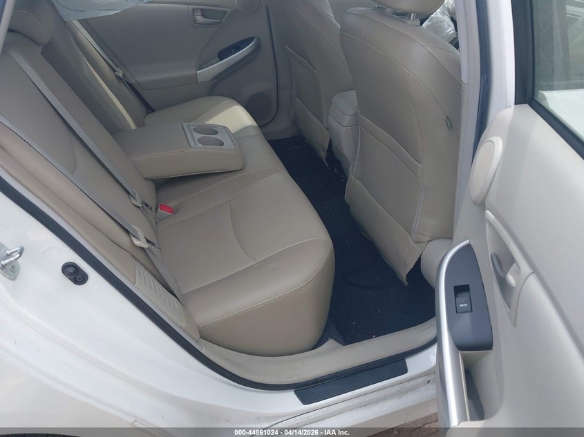 2013 Toyota Prius Four VIN: JTDKN3DU9D5673077 Lot: 44861024