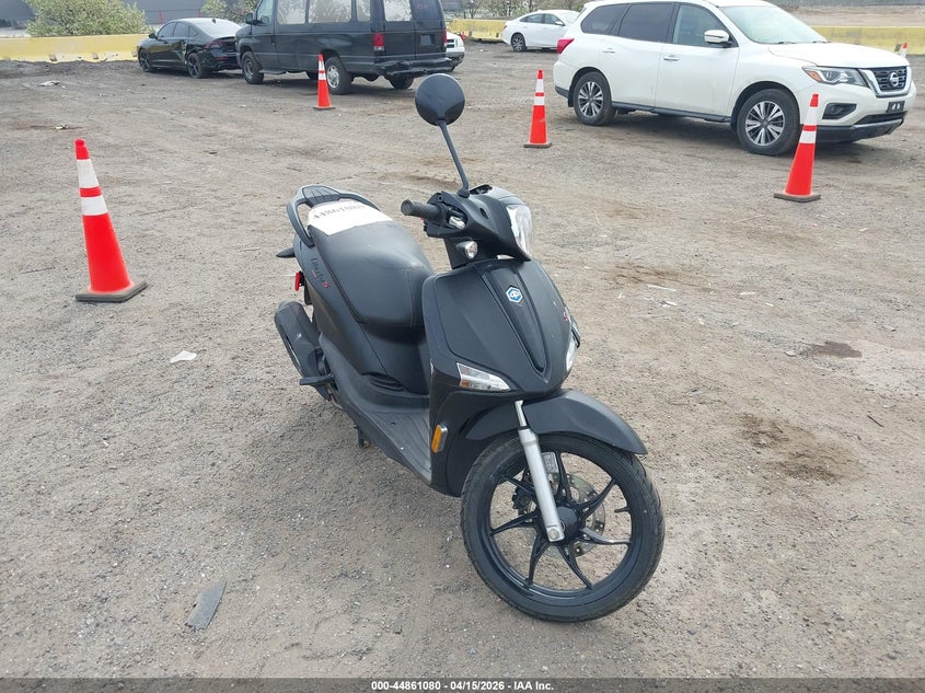 2022 Piaggio Liberty 150/150 S/150 Baci Perugina