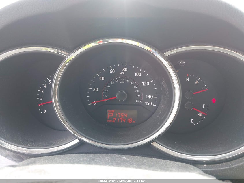 2011 Kia Sorento Lx VIN: 5XYKT3A15BG182090 Lot: 44861123