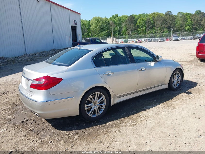 2012 Hyundai Genesis 3.8