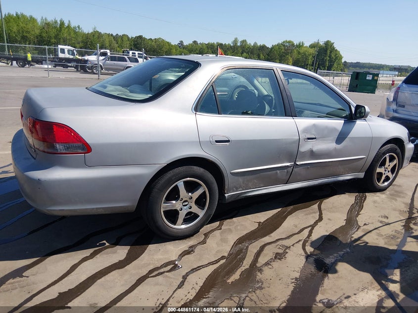 2001 Honda Accord 2.3 Lx VIN: 1HGCG66561A142560 Lot: 44861174