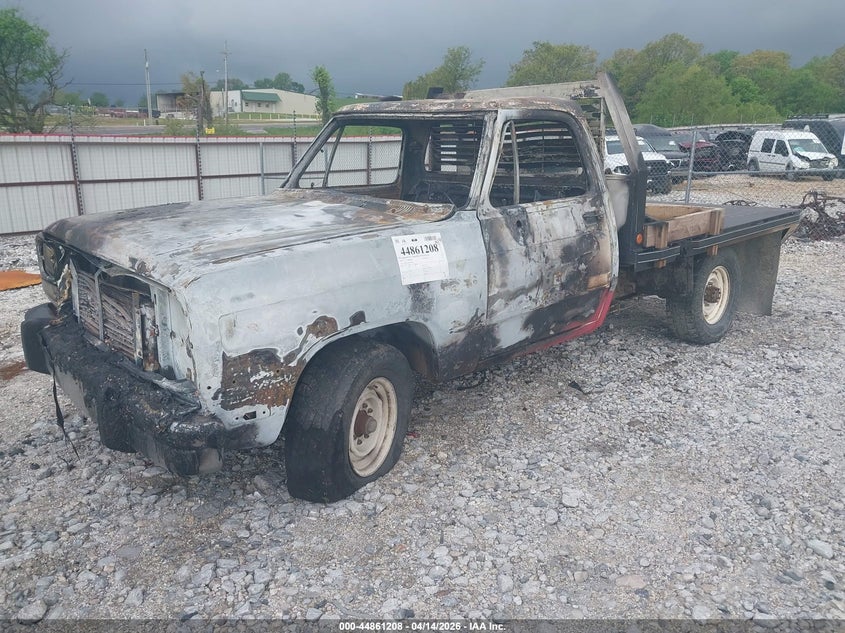 1992 DODGE D-SERIES auction photo 2