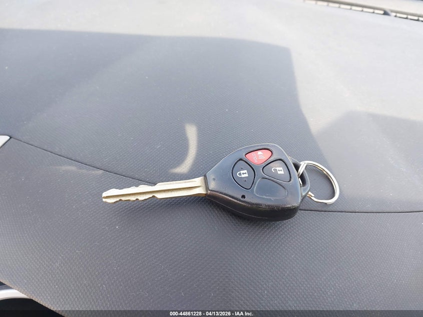 2009 Toyota Matrix VIN: 2T1KU40E49C136229 Lot: 44861228