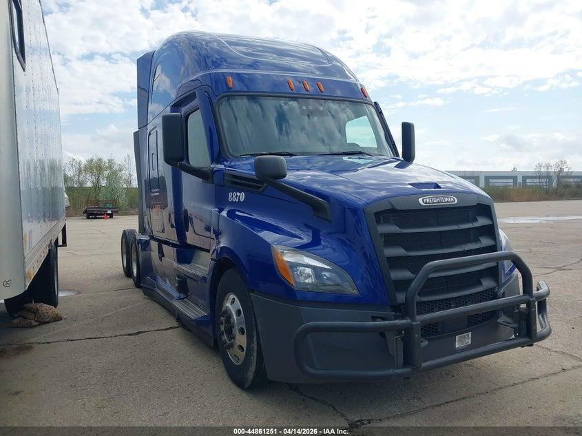 2021 FREIGHTLINER NEW CASCADIA 126
