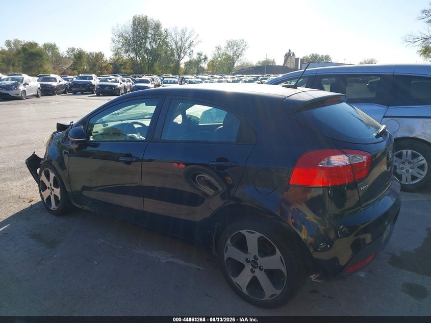 2015 Kia Rio 1.6 Sx black Lot 111044861264 Vin KNADN5A32F6500656