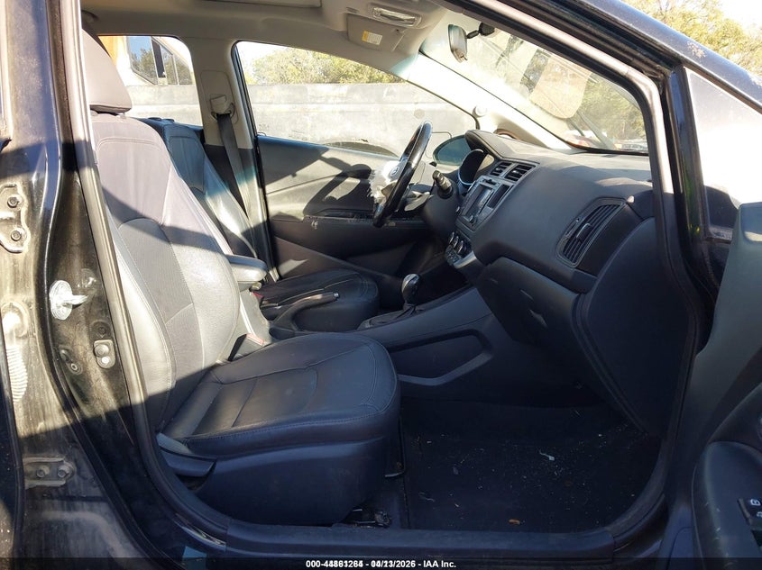 2015 Kia Rio 1.6 Sx black Lot 111044861264 Vin KNADN5A32F6500656