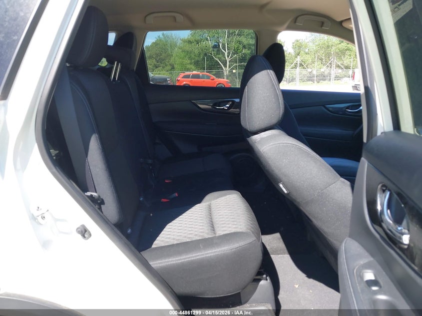 2018 Nissan Rogue Sv VIN: KNMAT2MT6JP531899 Lot: 44861299