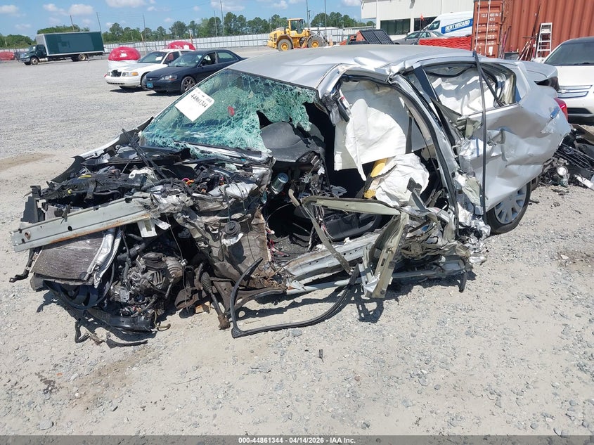 2019 Nissan Versa 1.6 Sv 3N1CN7AP8KL846839 photo 1
