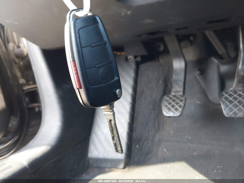 2011 Audi A3 2.0T Premium VIN: WAUFEAFM8BA091556 Lot: 44861358