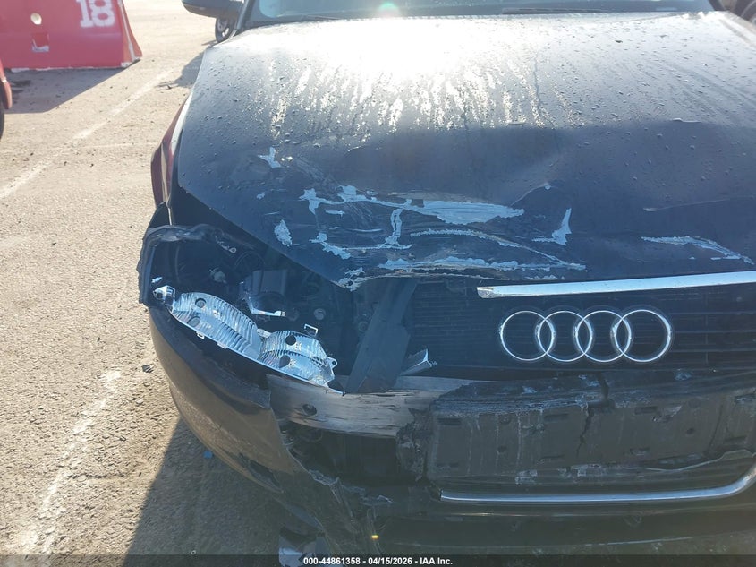 2011 Audi A3 2.0T Premium VIN: WAUFEAFM8BA091556 Lot: 44861358