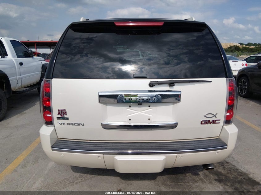 2011 GMC Yukon Denali VIN: 1GKS1EEF7BR349899 Lot: 44861446