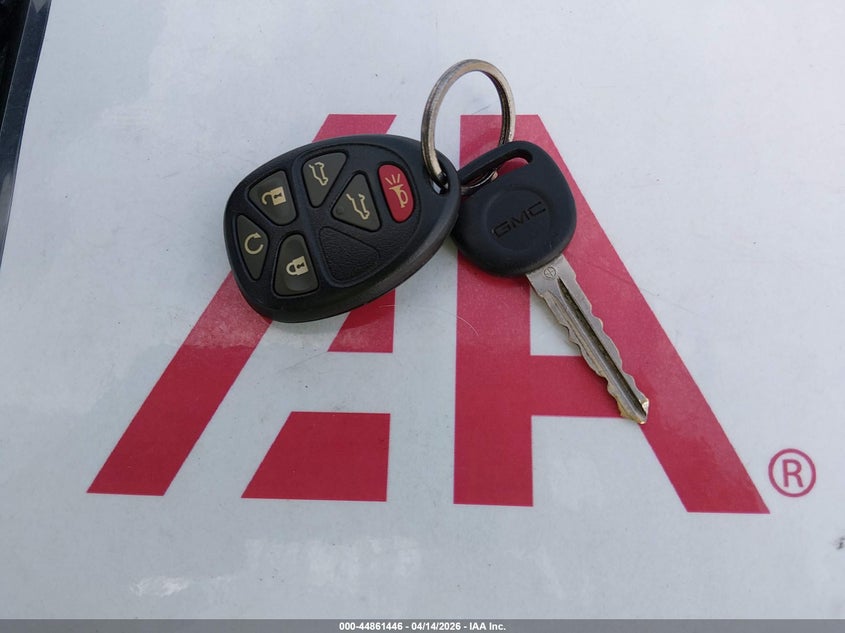 2011 GMC Yukon Denali VIN: 1GKS1EEF7BR349899 Lot: 44861446