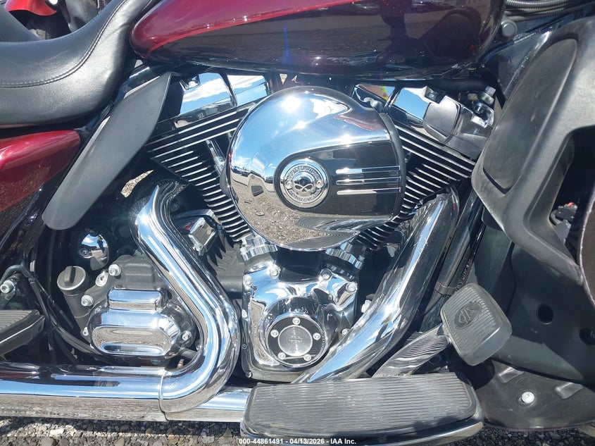 2015 Harley-Davidson Flhtkl Ultra Limited Low VIN: 1HD1KKL19FB652402 Lot: 44861491