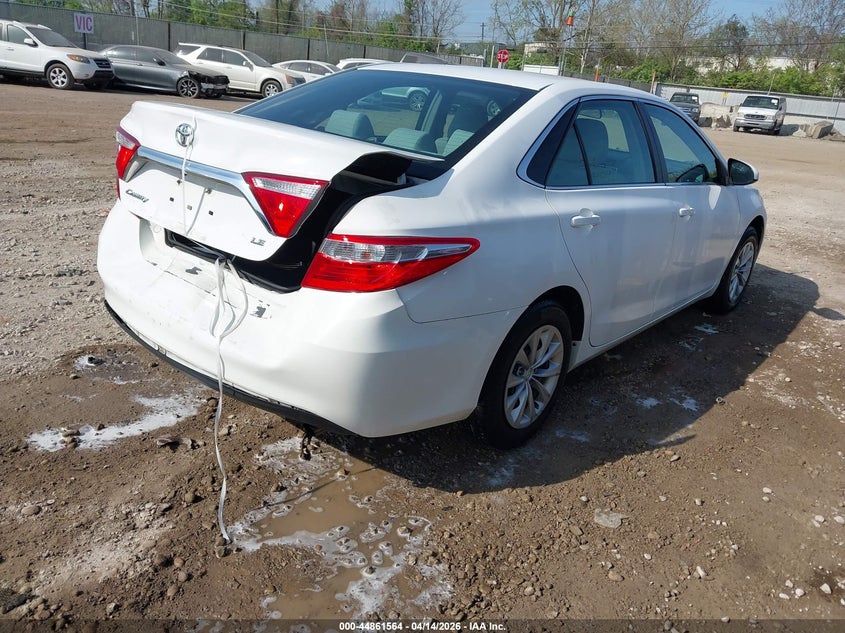 2016 Toyota Camry Le