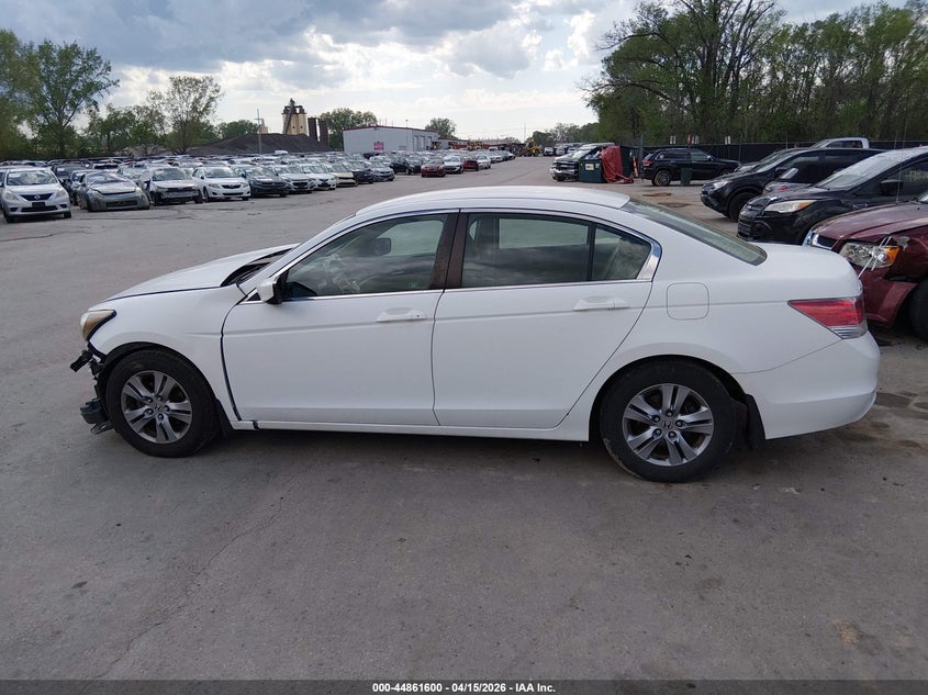 2011 Honda Accord 2.4 Se VIN: 1HGCP2F66BA136633 Lot: 44861600