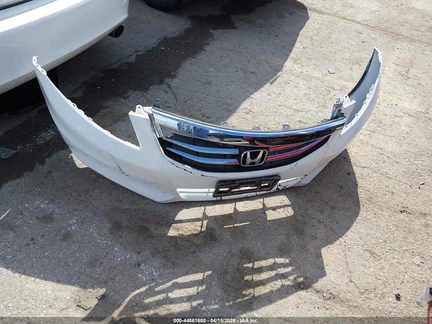 2011 Honda Accord 2.4 Se VIN: 1HGCP2F66BA136633 Lot: 44861600