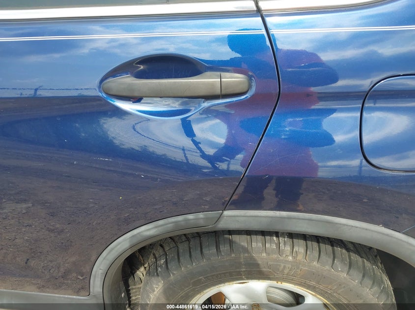 2015 Honda Cr-V Lx VIN: 3CZRM3H33FG704641 Lot: 44861619