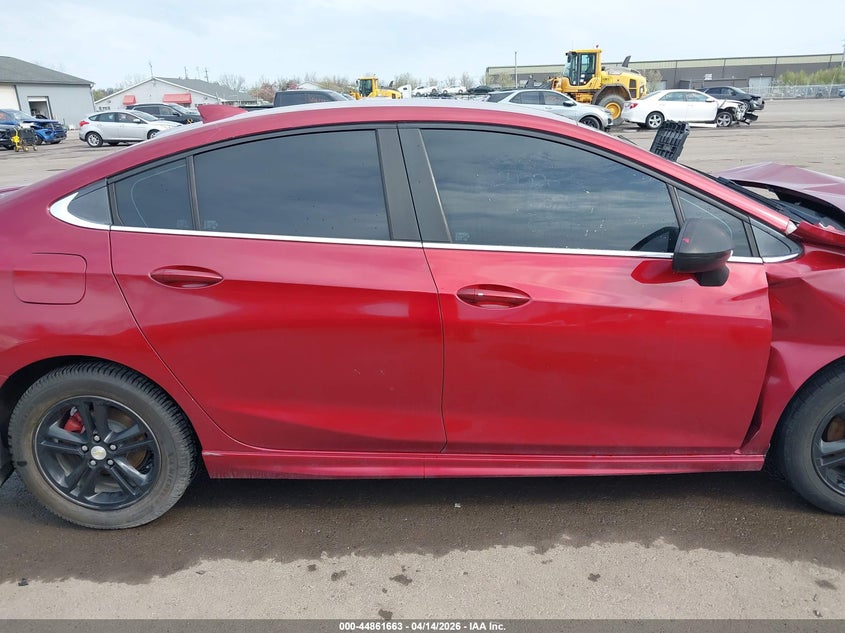 2017 Chevrolet Cruze 1.4 Lt Auto red Lot 111044861663 Vin 1G1BE5SM0H7170118
