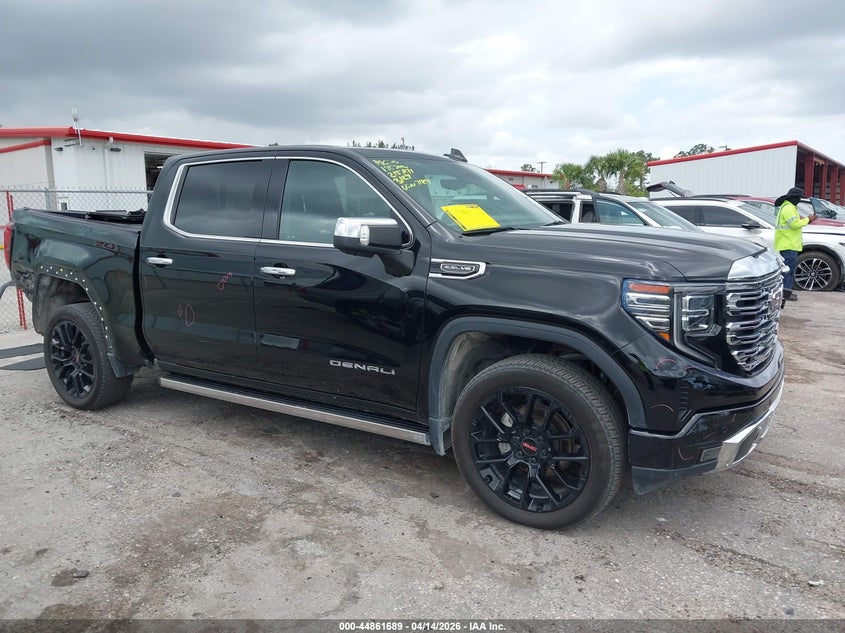 2022 GMC SIERRA 1500 4WD  SHORT BOX DENALI