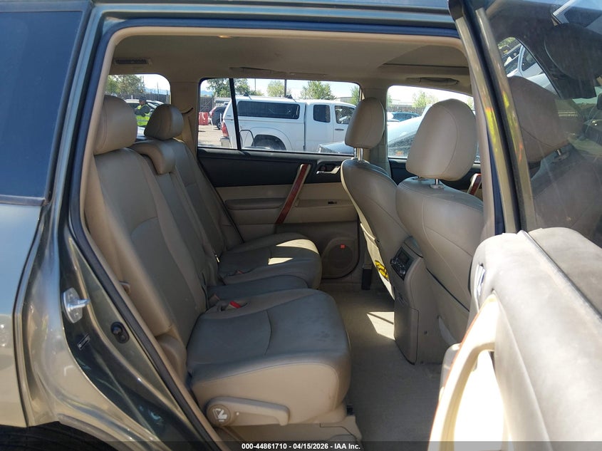 2008 Toyota Highlander Limited VIN: JTEES42A782037832 Lot: 44861710