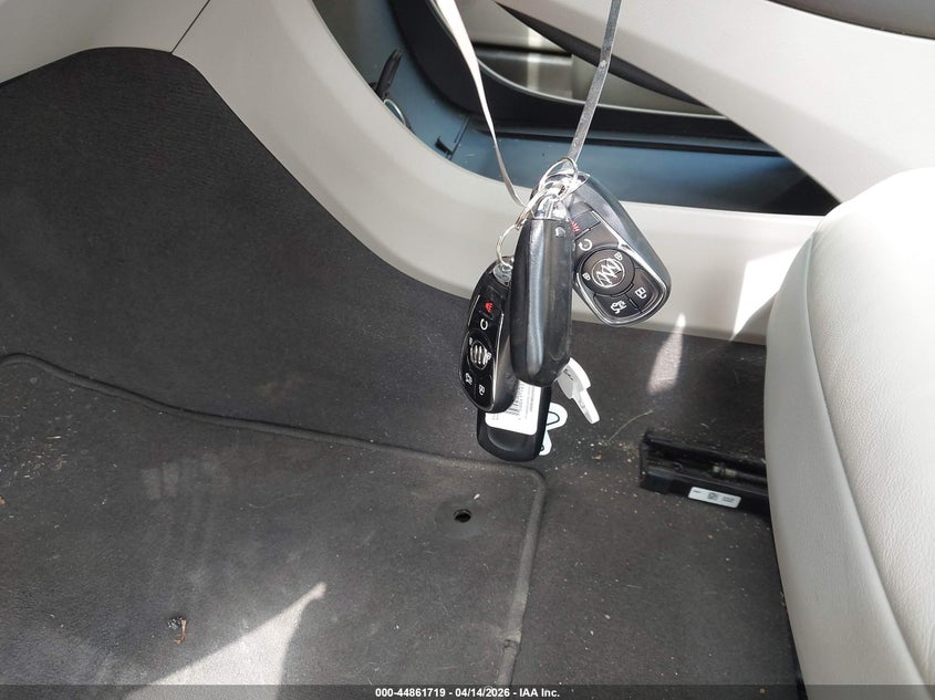 2017 Buick Lacrosse Premium VIN: 1G4ZR5SS2HU136946 Lot: 44861719